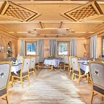 Appartement Fruehstueckspension Landhaus Karwendel